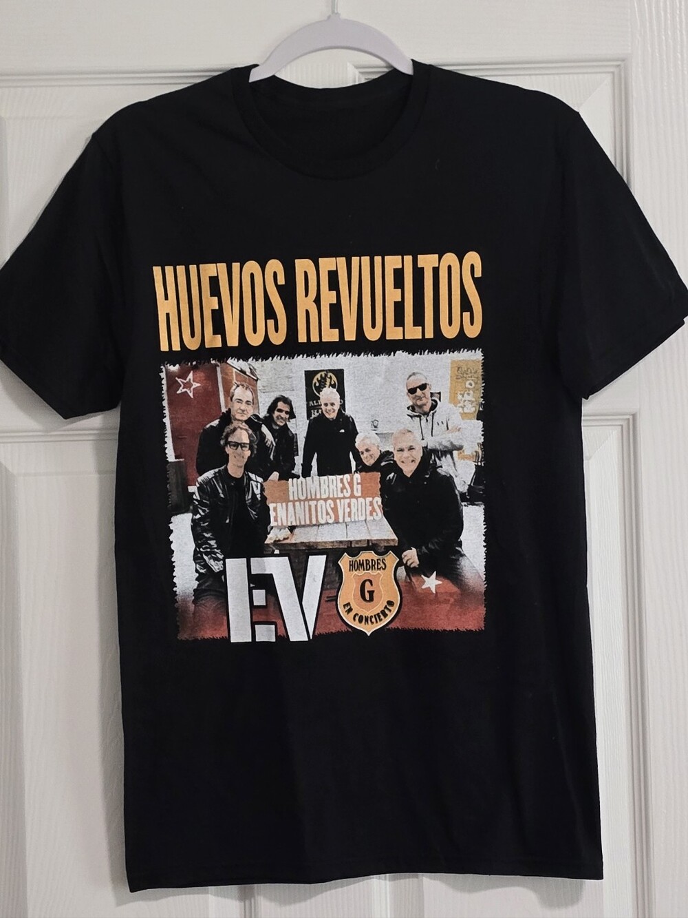 Hombres G & Enanitos Verdes 2025 Tour T-Shirt – Huevos Revueltos Concert Tee